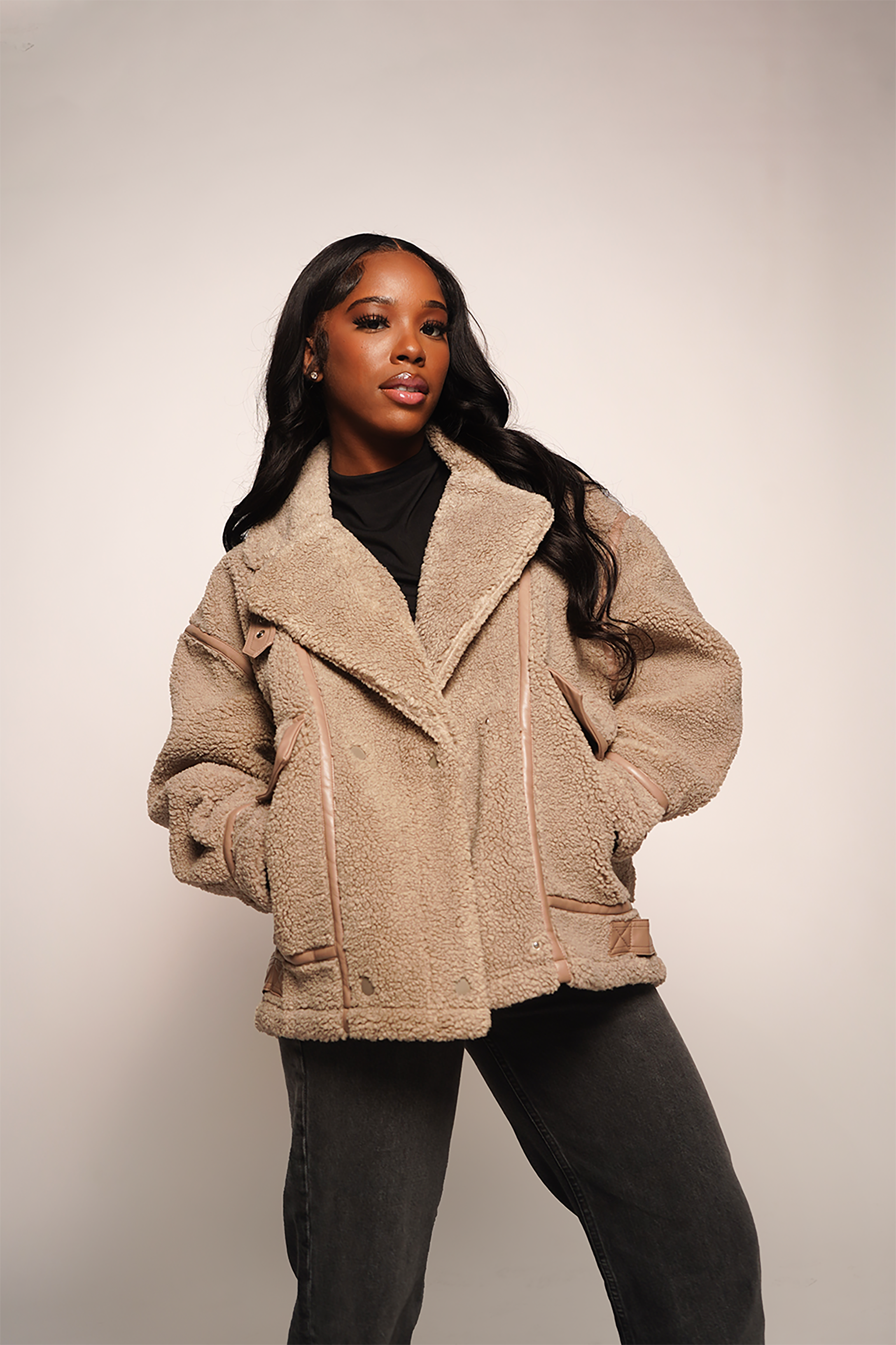 Beige top sherpa coat